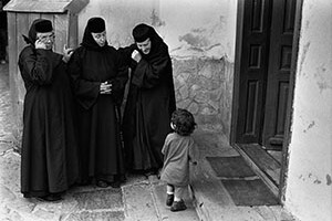 A touch of Divinity photo project series religion devotion eastern europe poland romania slowakia believers procession prayer God rituals
